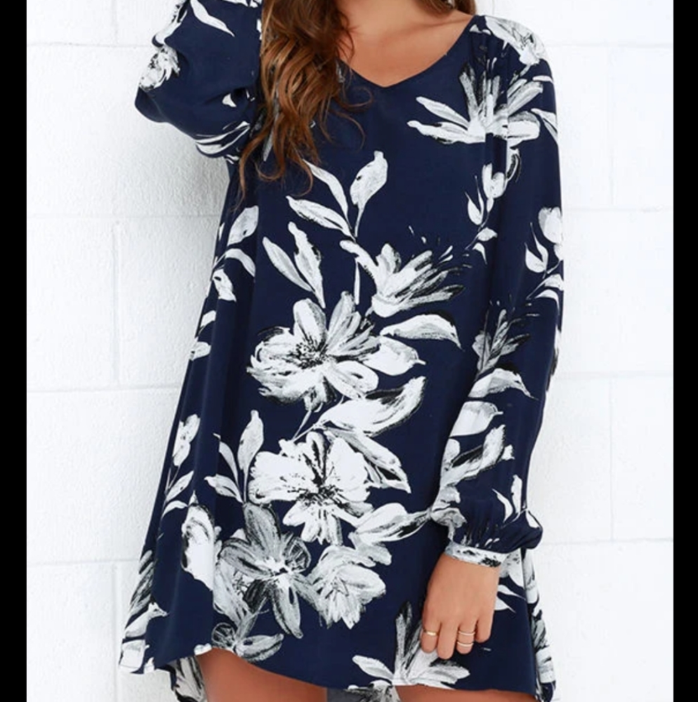 Lulu's Sunday Mood Navy Blue Floral Print Shift Dress